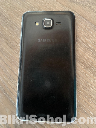 Samsung Galaxy J7